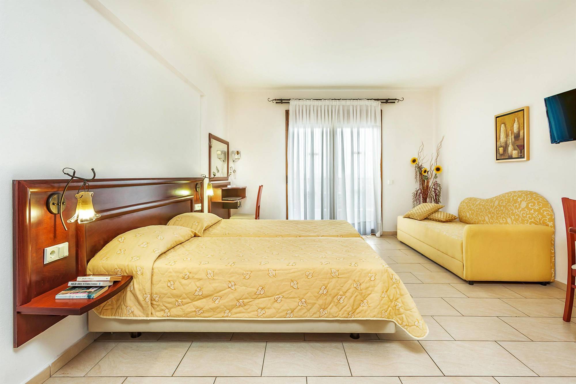 Nereides Hotel Hanioti Bagian luar foto